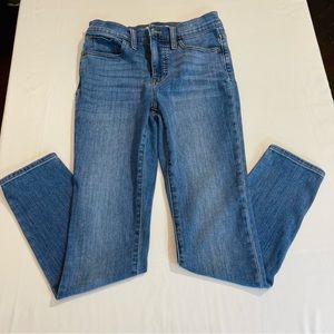 Madewell ladies jeans. Preowned, size 25 Very good condition